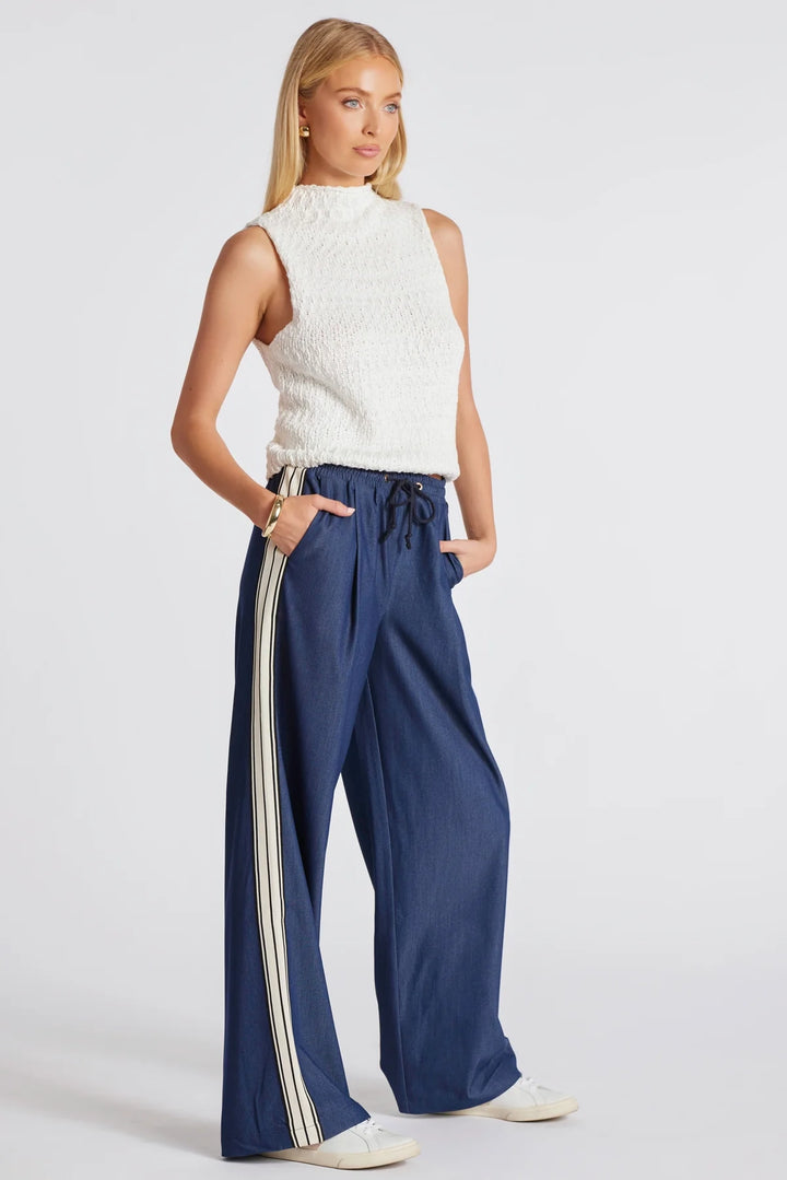 Sporty Tencel Pull-On Pant