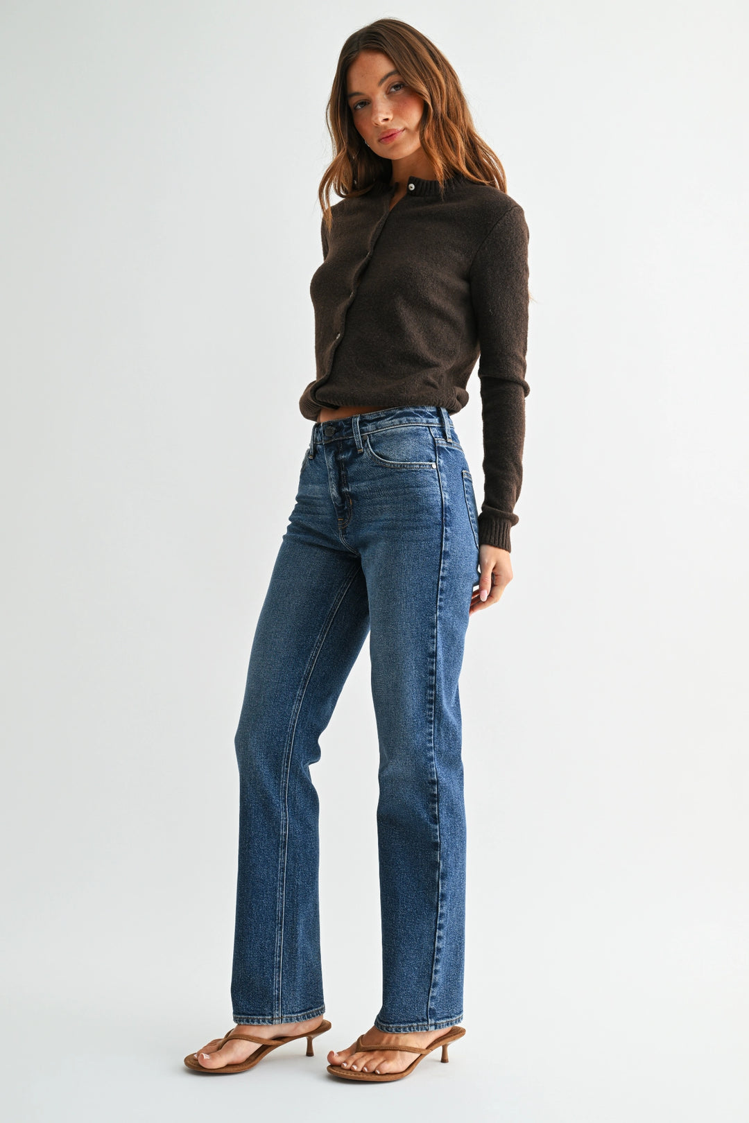 Mid Rise Stovepipe Straight Jean