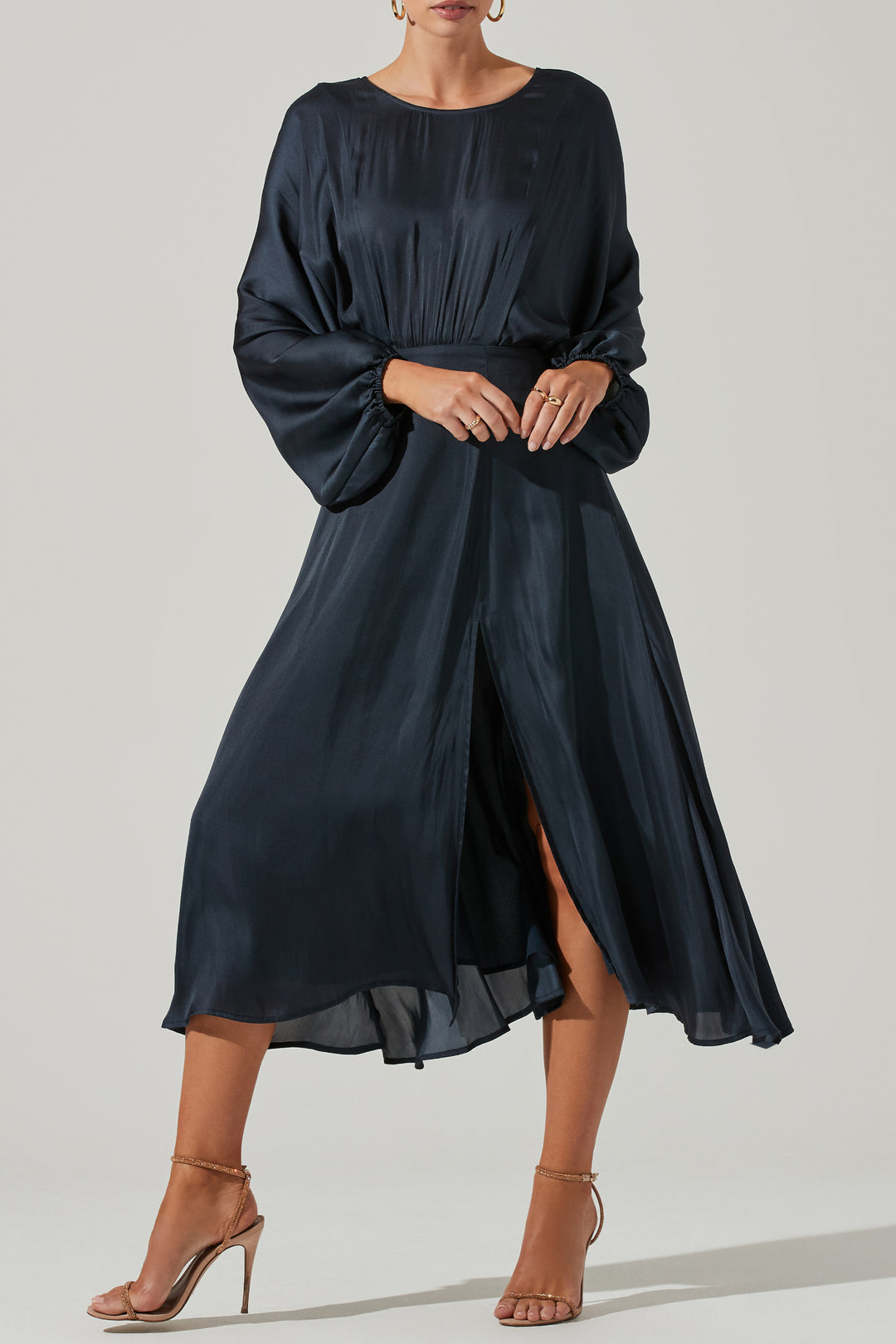 ASTR the Label | Marin Dolman Sleeve Midi Dress | Size S | Midnight Blue ASTR the Label | Marin Dolman Sleeve Midi Dress | Size S | Midnight Blue