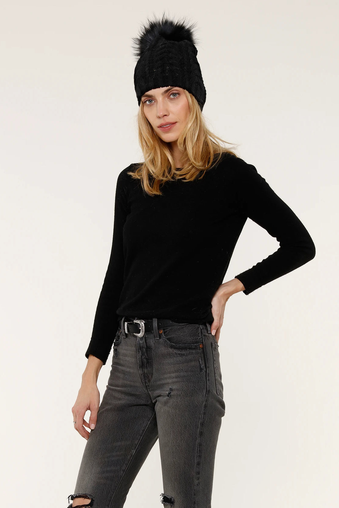 Pom Pom Cable Hat