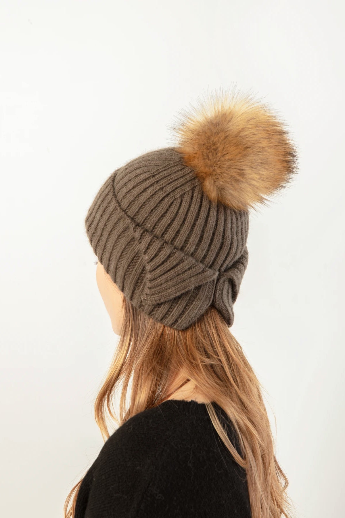 Rib Pom Pom Hat