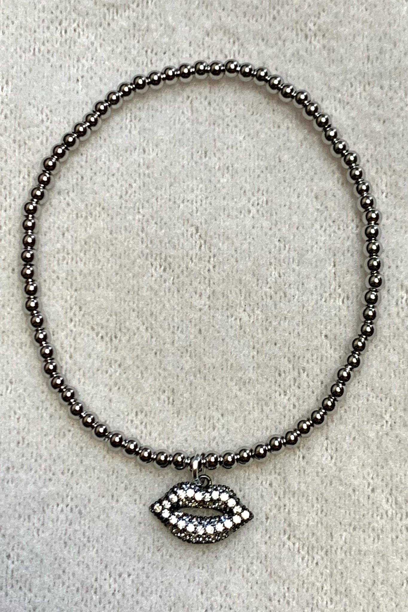 Mini Lip Charm Bracelet Silver/Gunmetal