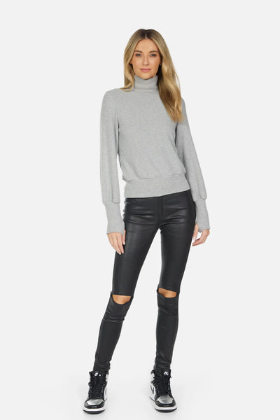 Theon Turtle neck Sweater